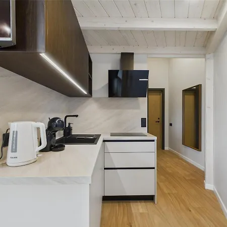 Neat Old Town Loft Apartamento *