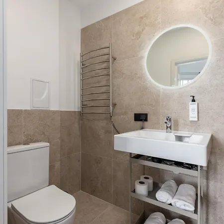 Neat Old Town Loft Ρίγα