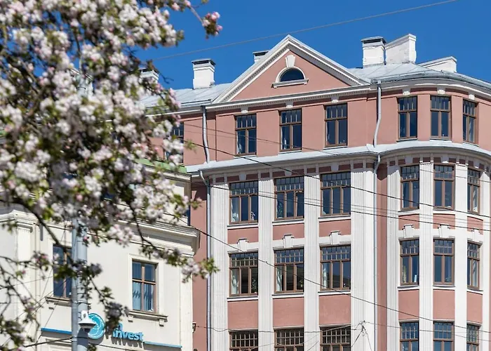 Neat Old Town Loft *
