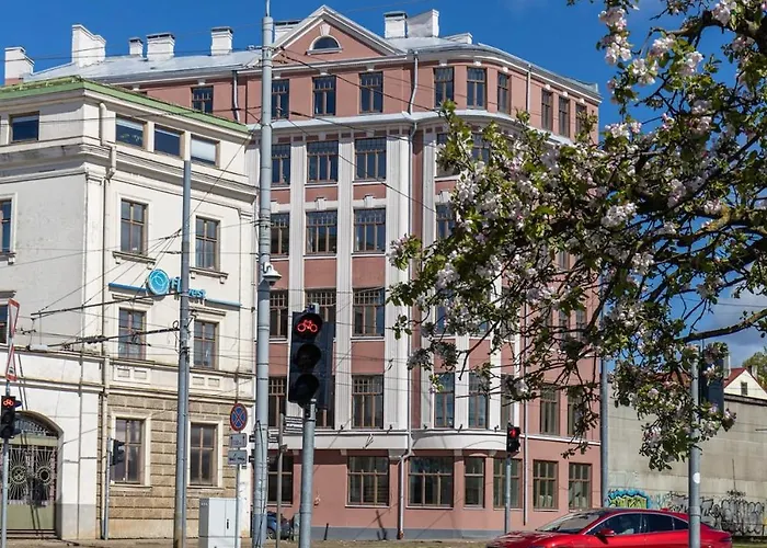 Neat Old Town Loft * Рига